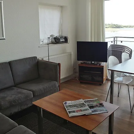 Two-bedroom Holiday In 5
