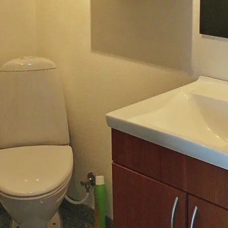 Two-bedroom Holiday In 5 *